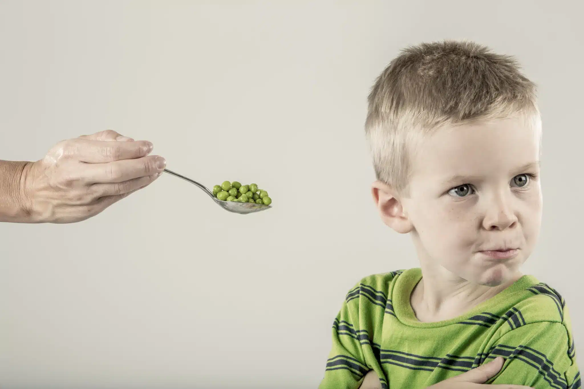 child who needs arfid therapy refusing peas
