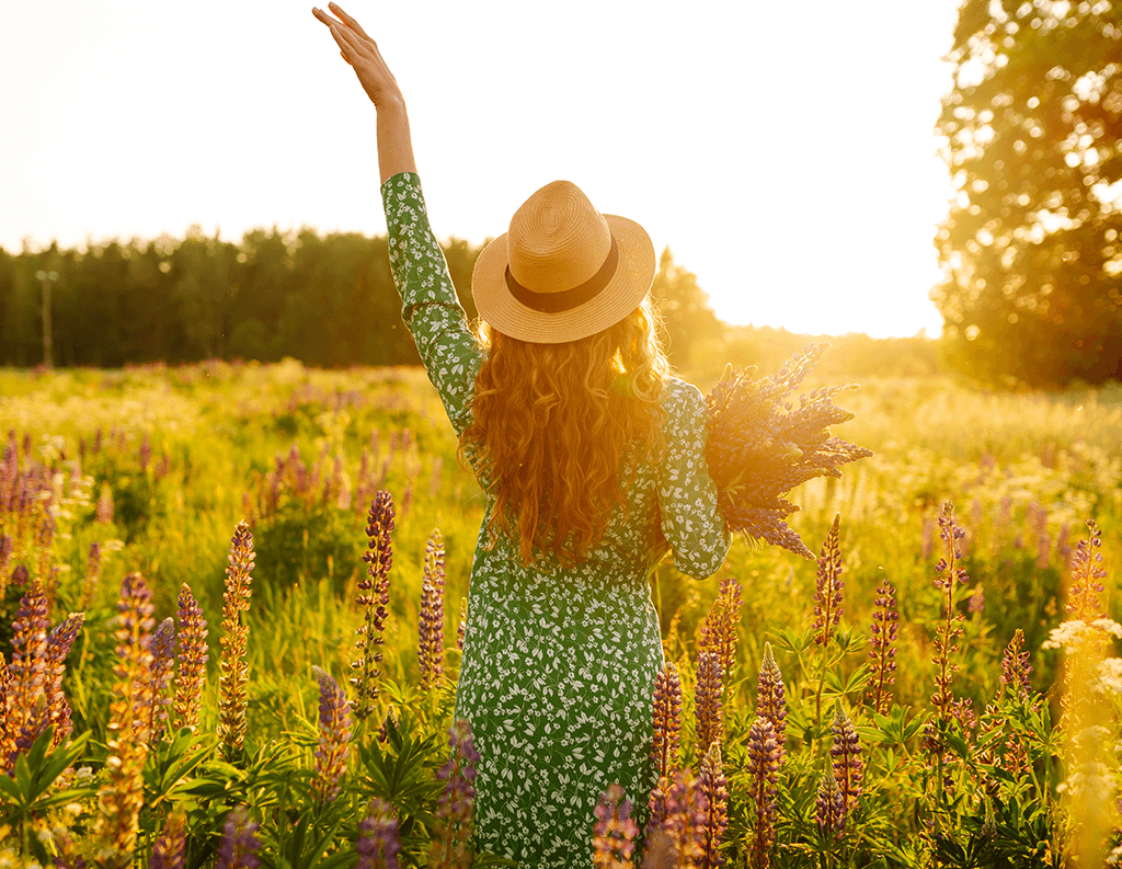 dialectical behavior therapy for eating disorders - woman in a field